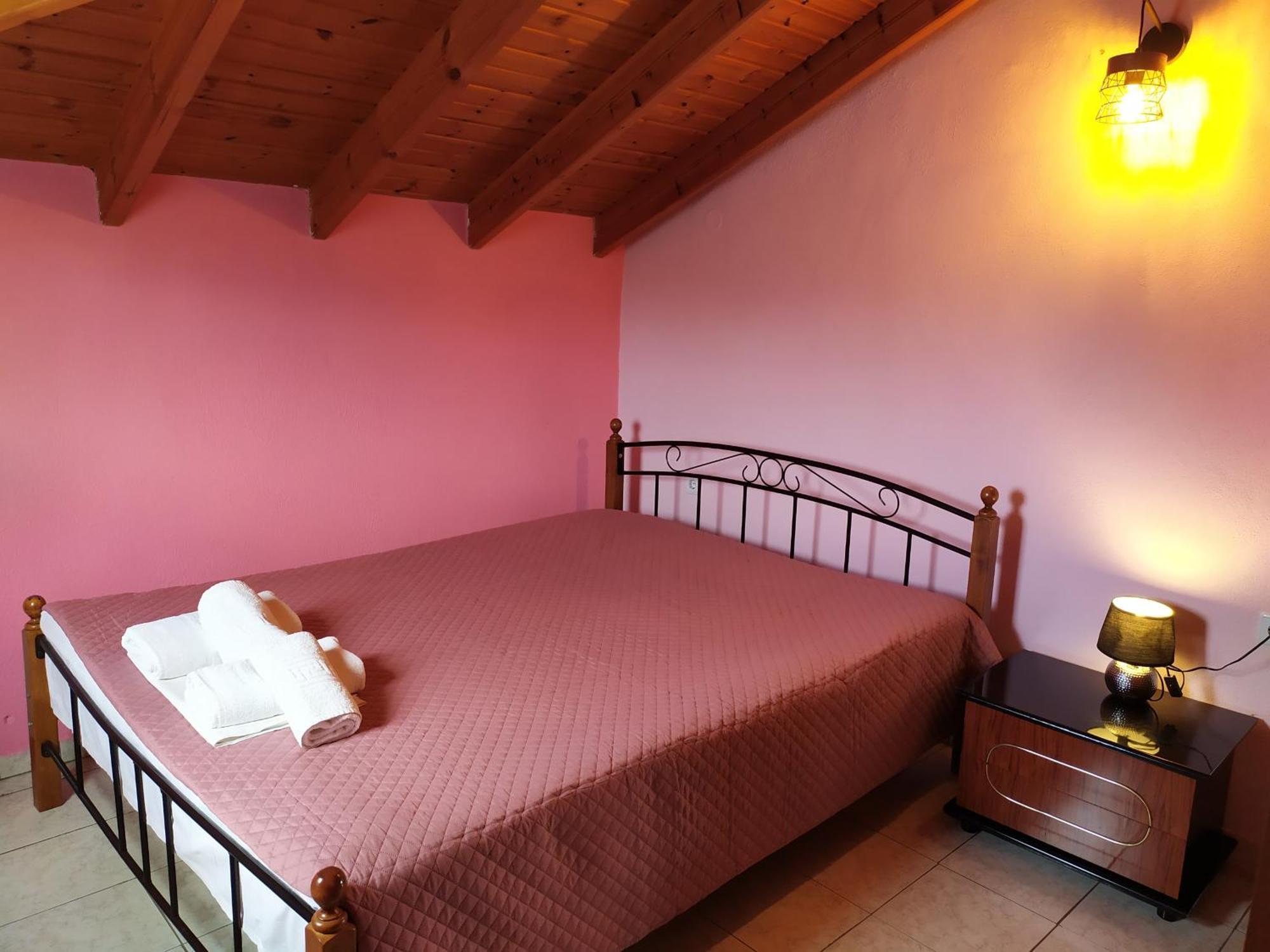 Noufara Apartments Néa Meságkala Zimmer foto
